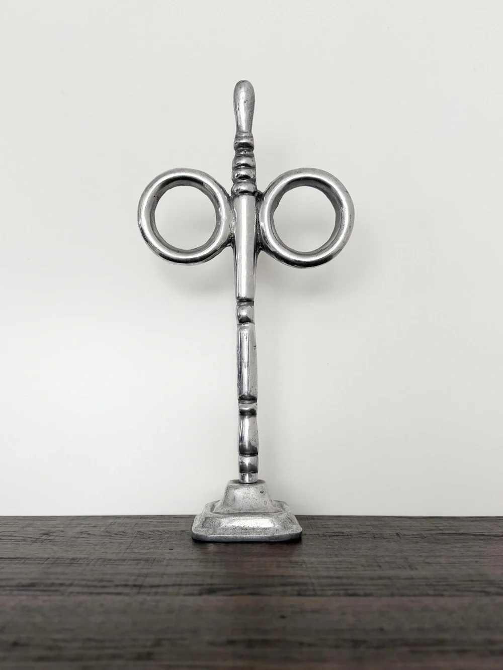 Vintage Scissor Shaped Freestanding Double Ring Towel Holder‎ Cast Aluminum